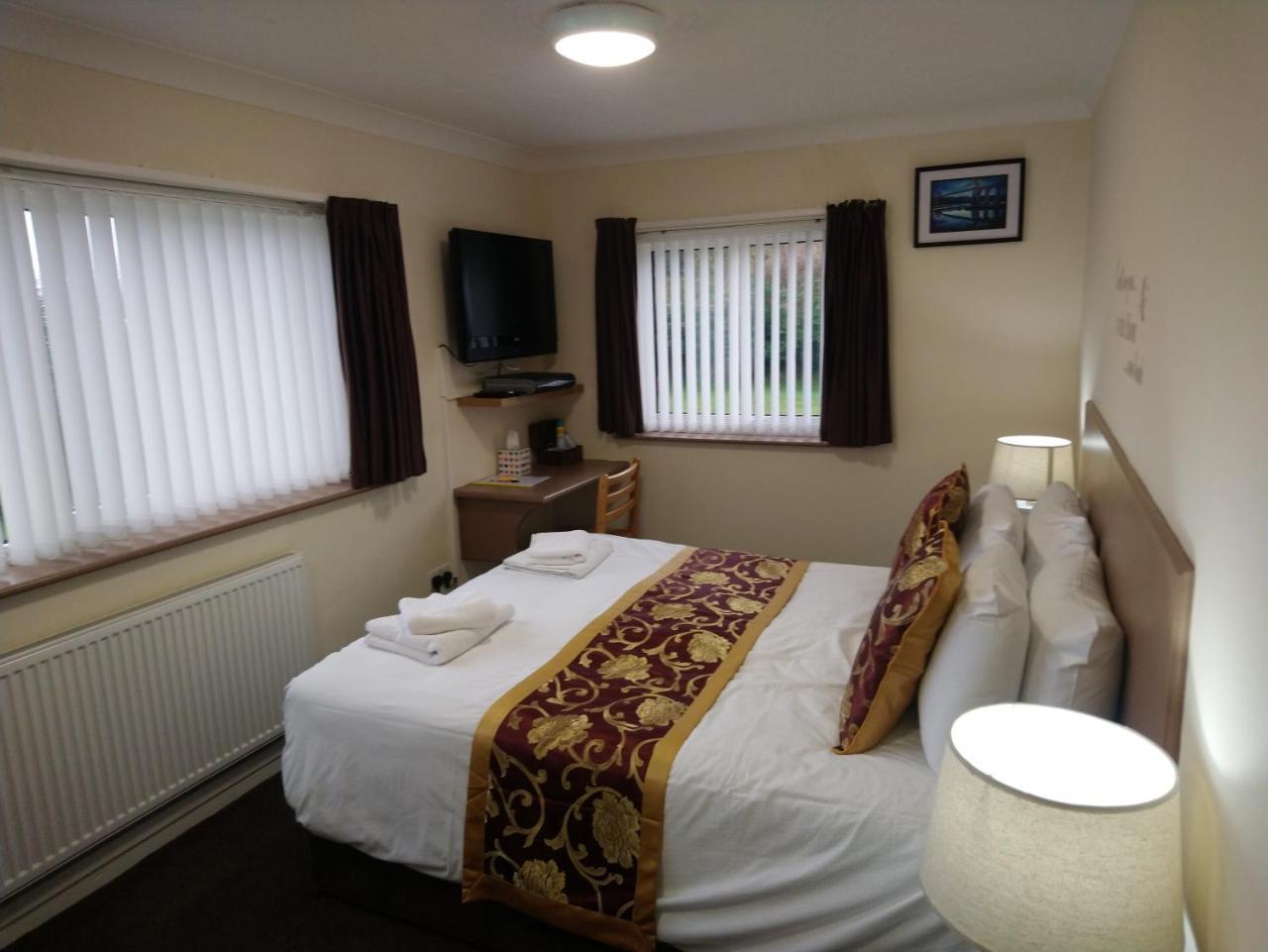 Maen Hir Hotel Menai Bridge Kültér fotó