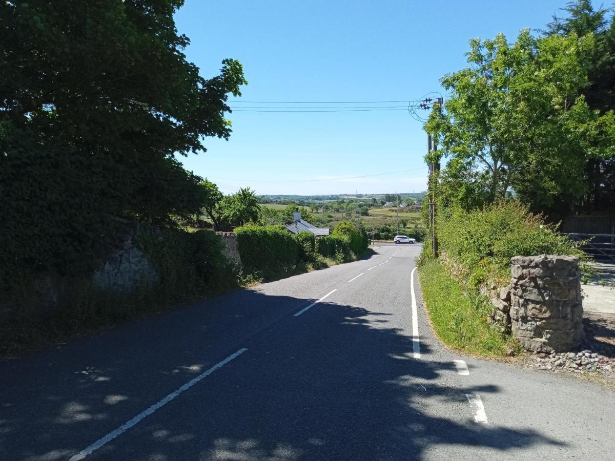 Maen Hir Hotel Menai Bridge Kültér fotó